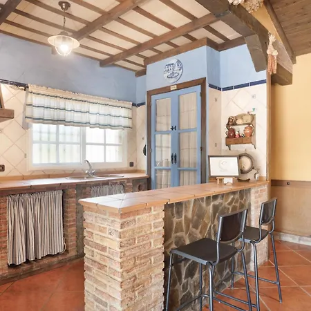 El Laure Country house *