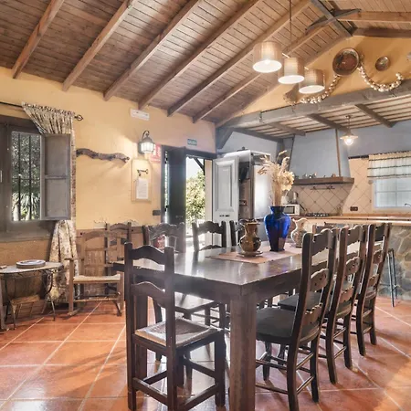 Casa rural El Laure *